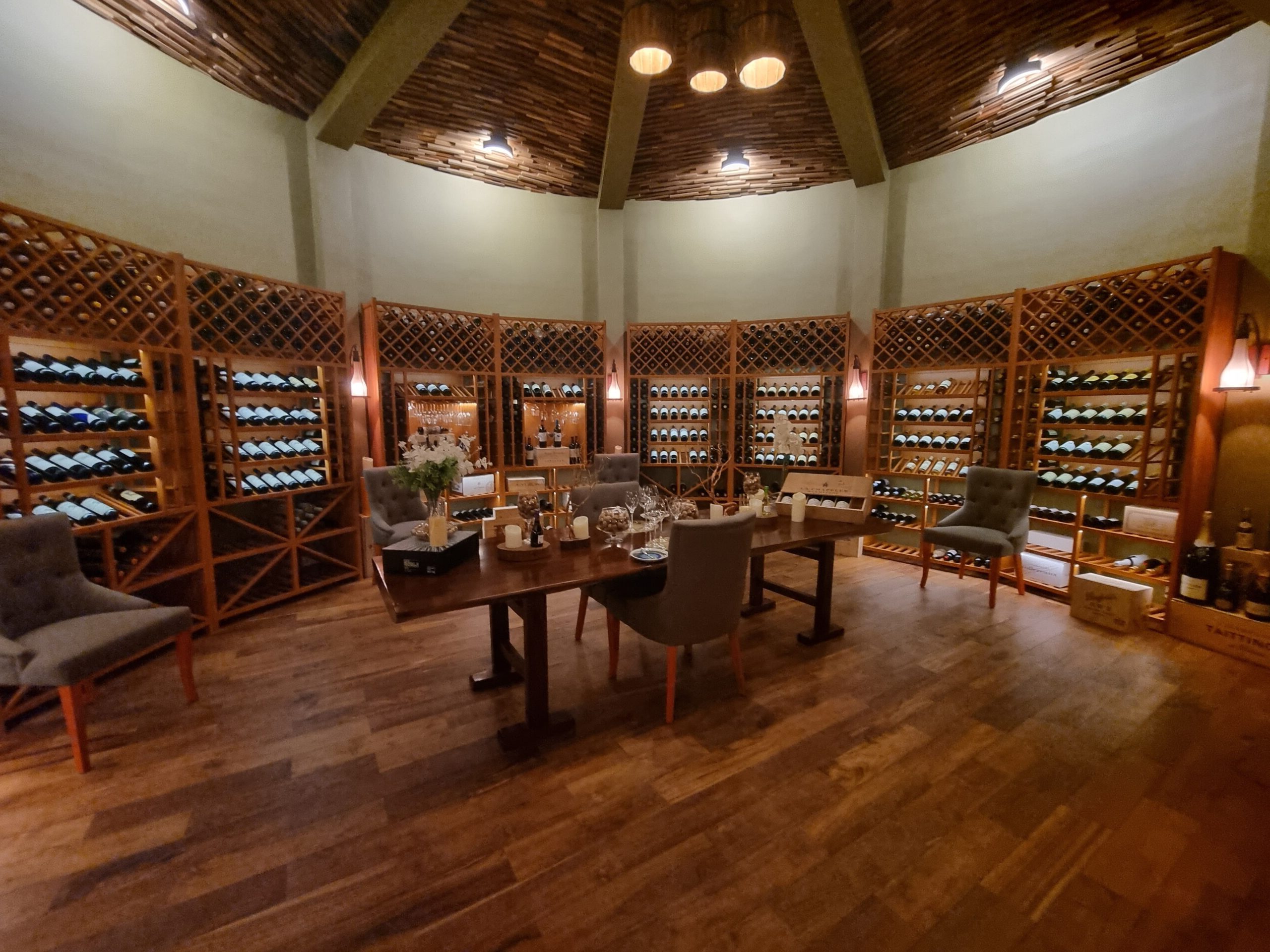 3.000 botellas de vino bajo la arena 