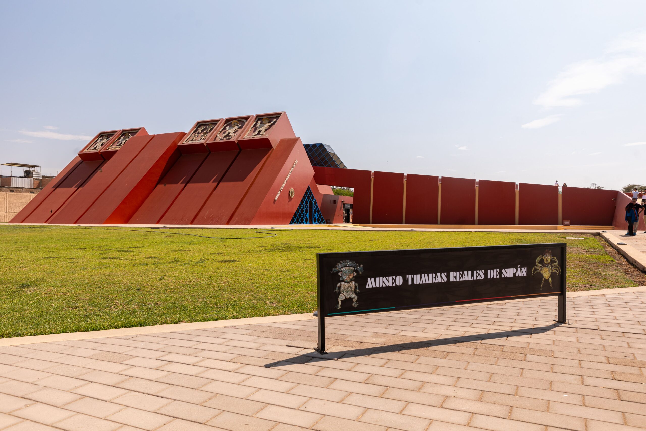 Museo Tumbas Reales - Foto: Heinz Plenge (PROMPERÚ)