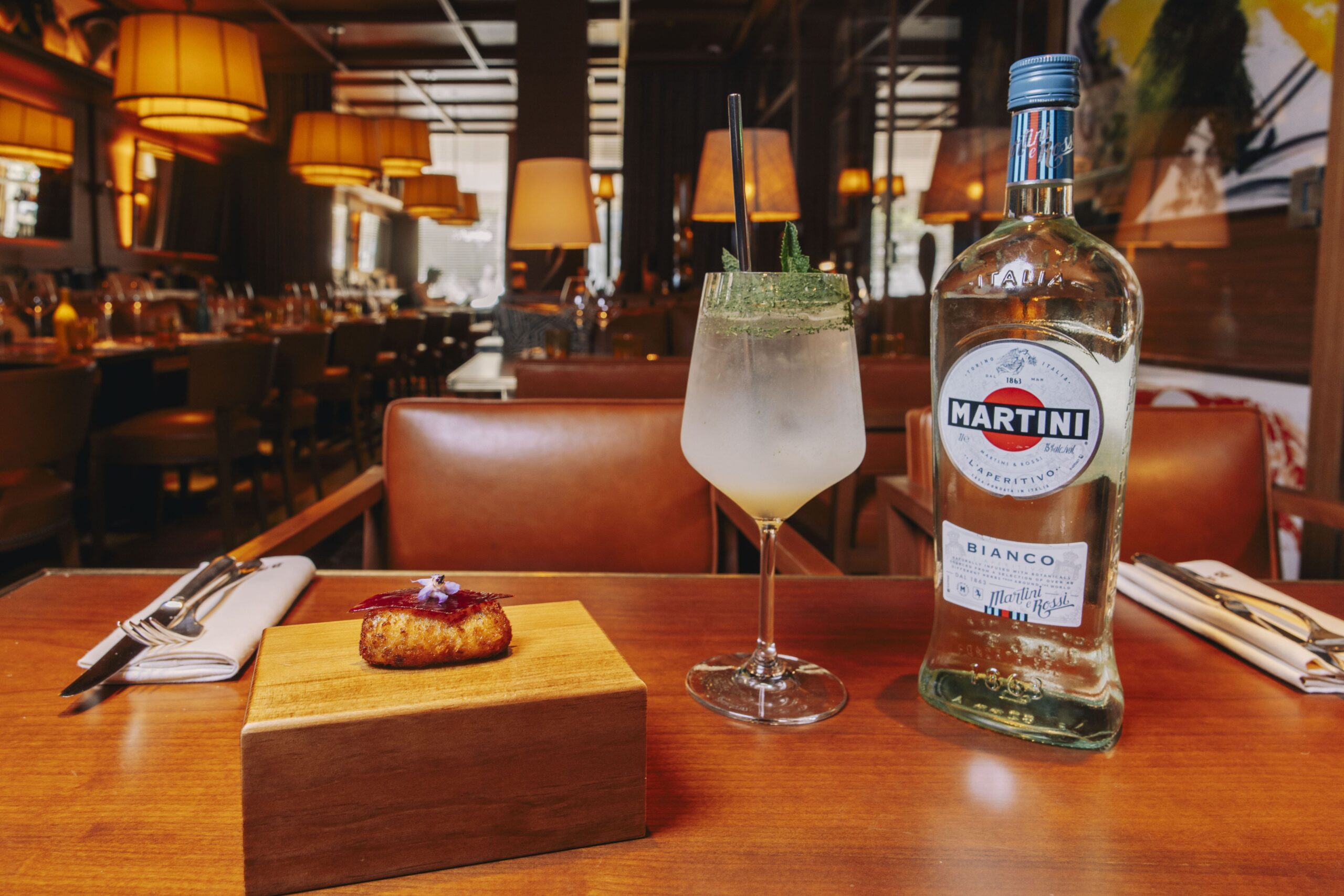 Tapa de croqueta de jamón en BRACH Madrid