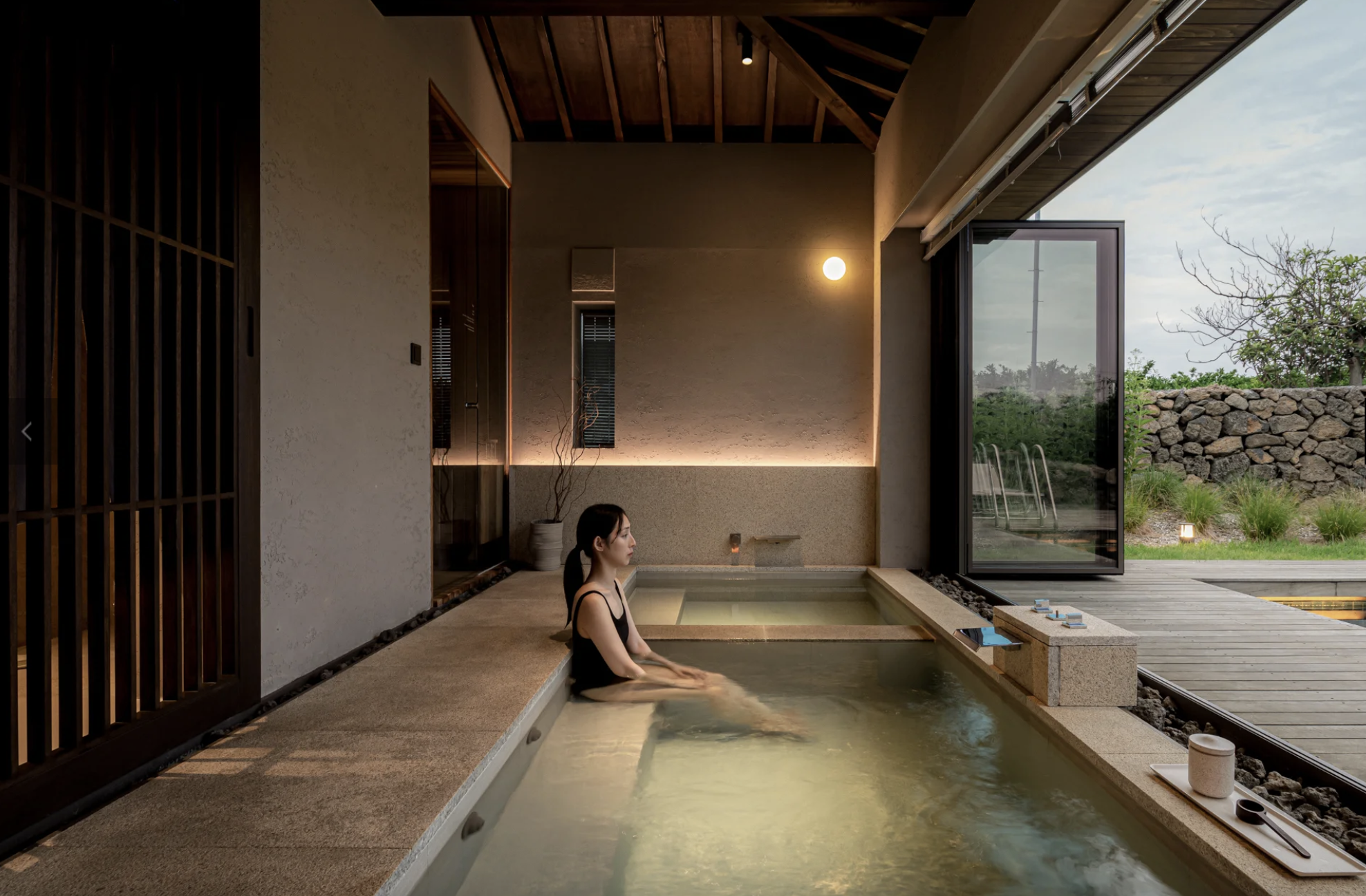 Stillwater (Jeonju) - Stayfolio