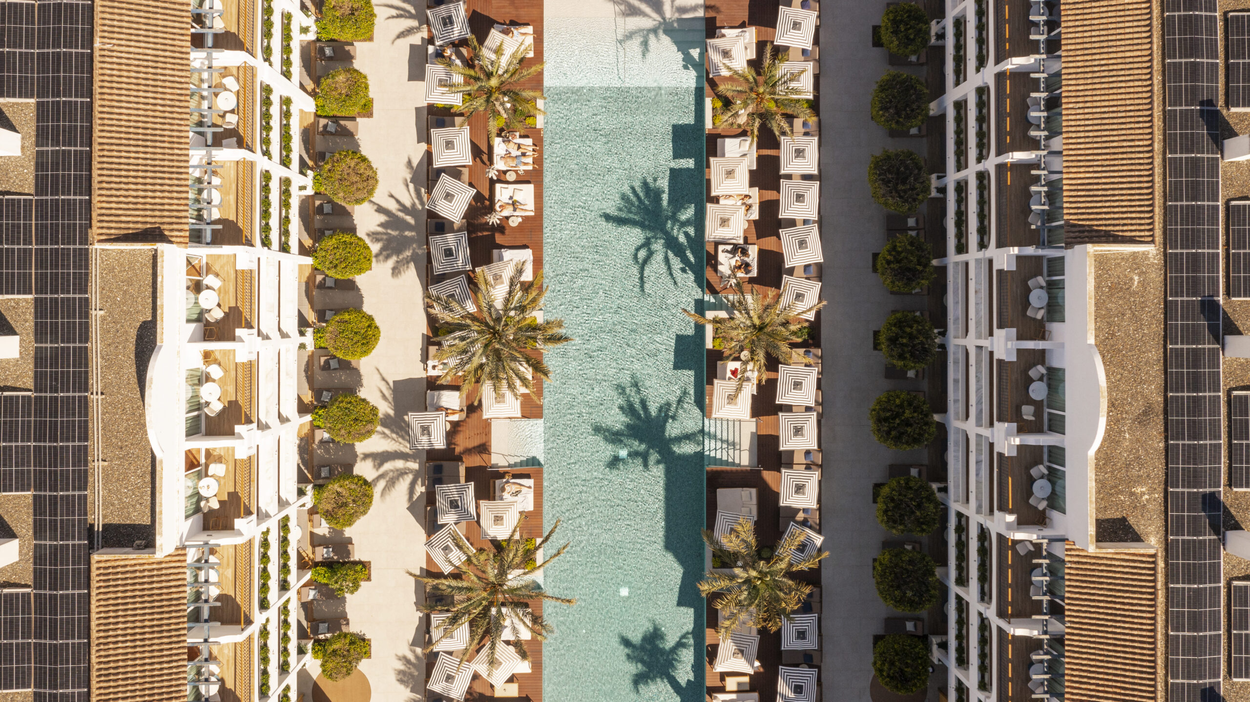 AZURE Beach Pool Skyview (METT Marbella)