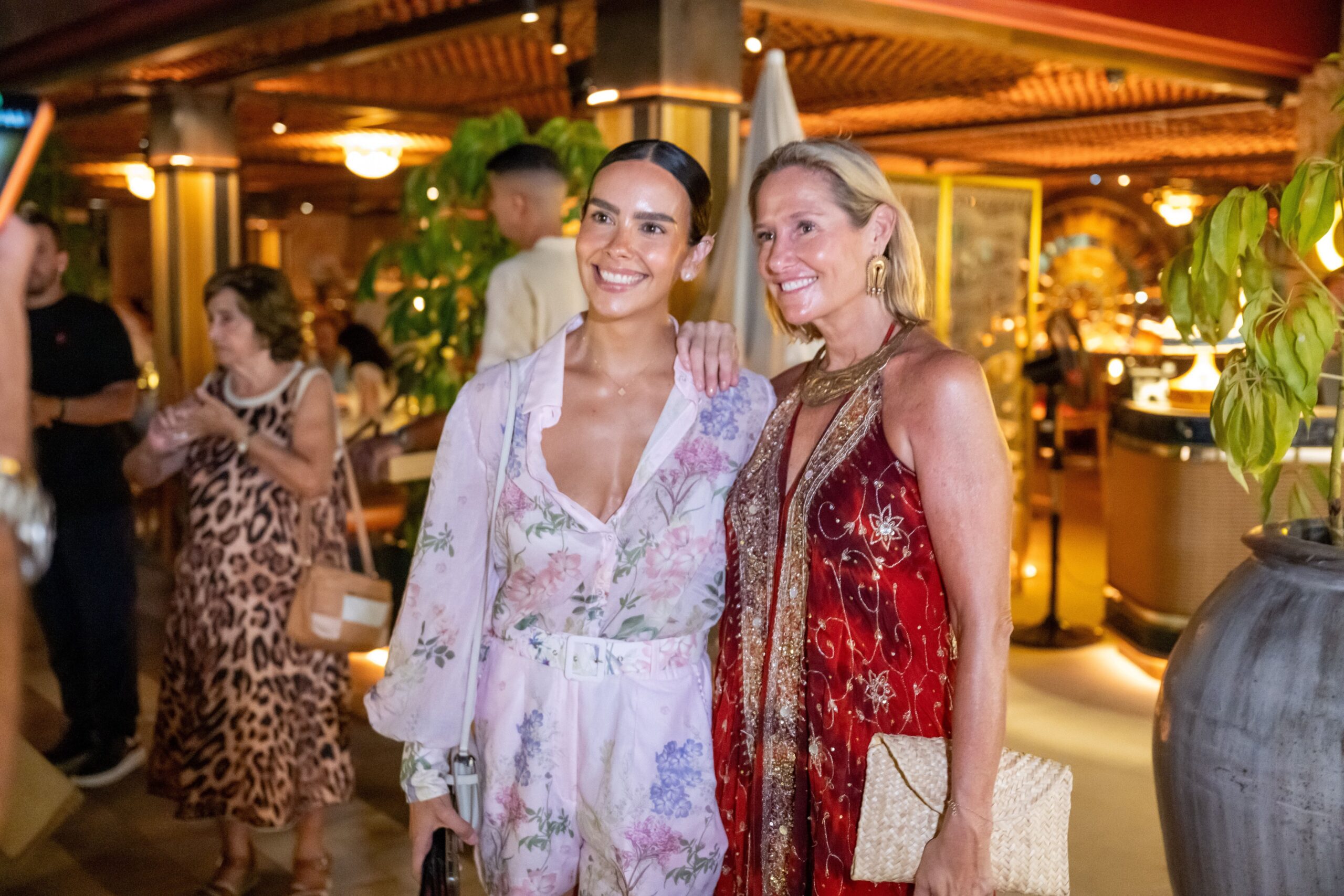 Cristina Pedroche y Fiona Ferrer (Ibiza Luxury Destination)